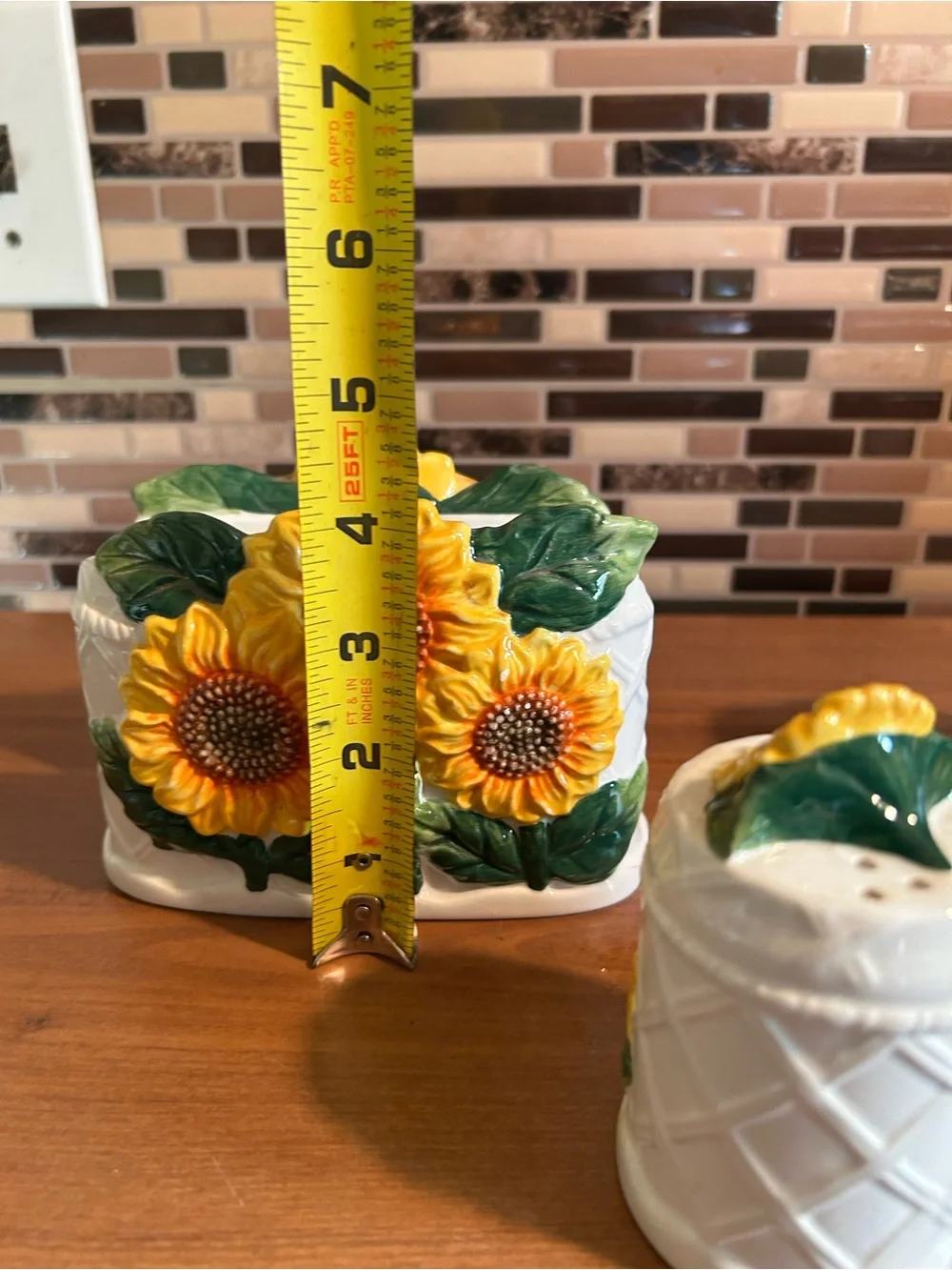 Sunflower Ceramic Kitchen Set - Salt & Pepper Set Napkin Scrubbie Holder